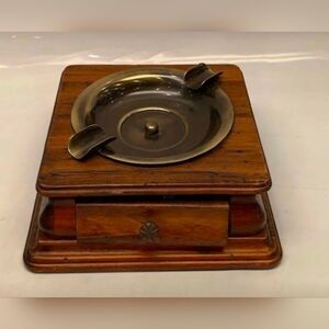 Vintage Nat Sherman Executive Ashtray, 5th Avenue NY, 9x9 (Excellent Condition)